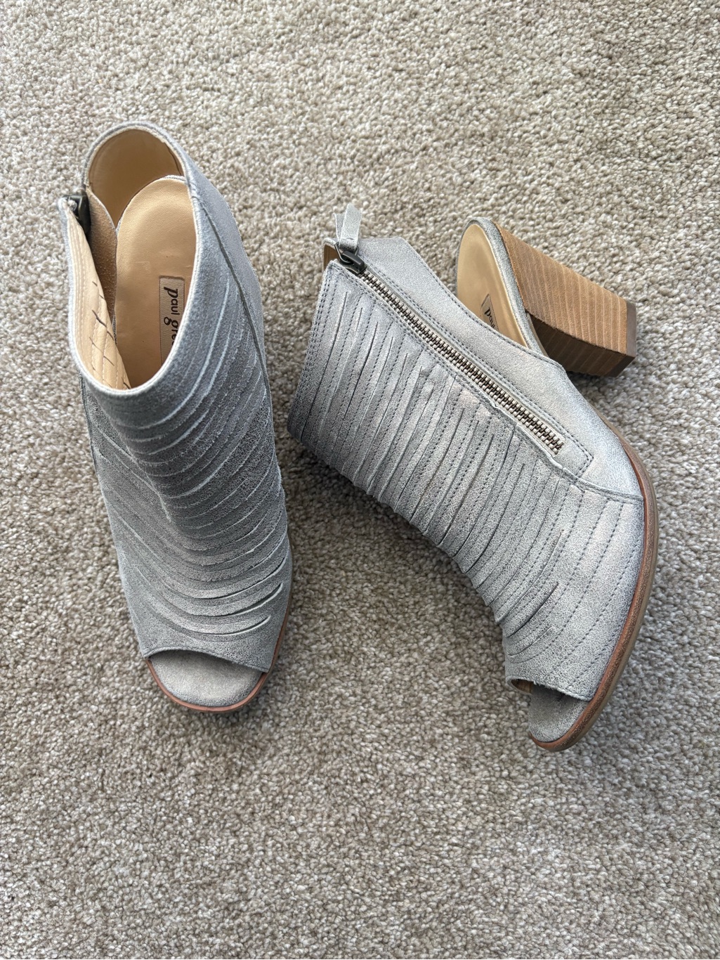 Paul Green Peep-Toe Silver Heeled Ankle Booties Zip Up Size 7.5 City Chic